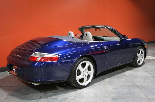 2002 Porsche Carrera 4 996